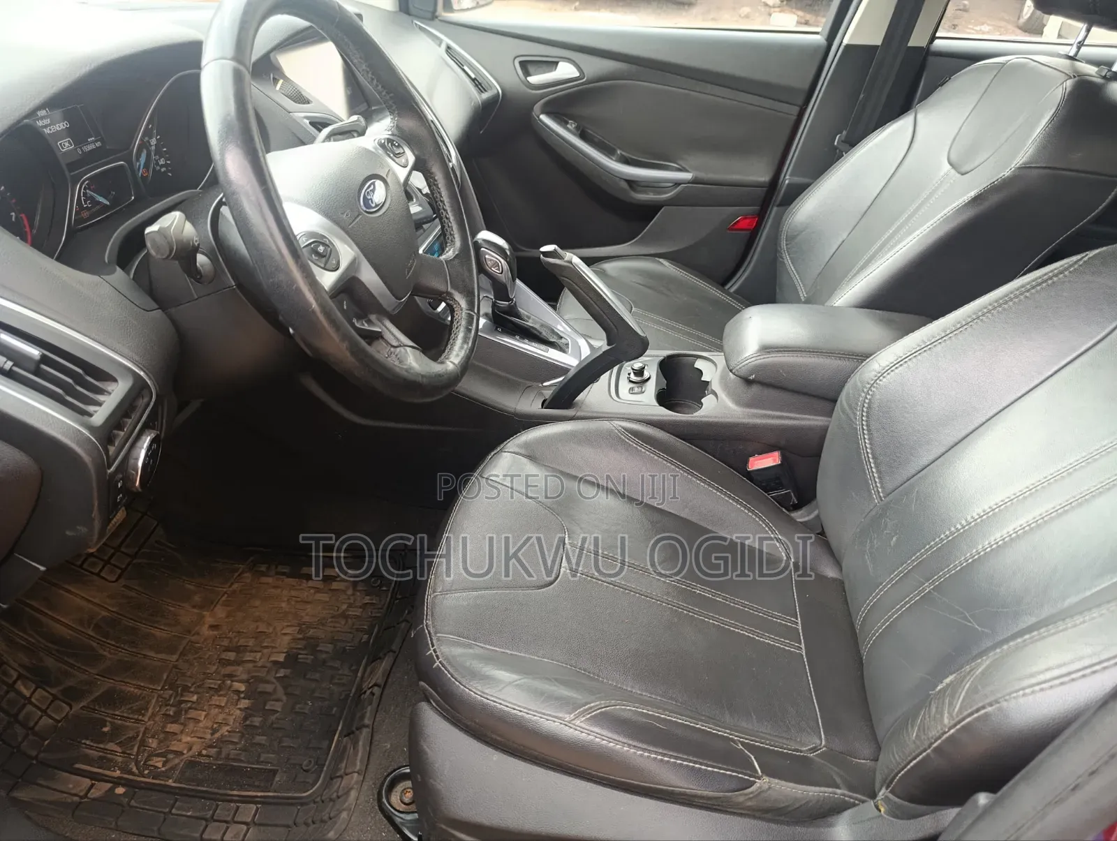 Ford Focus 2014 Red