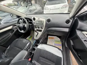 Toyota Matrix S Hatchback AWD (2.4L 4cyl 4A) 2013 Silver