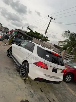 Mercedes-Benz GLE-Class AMG GLE 43 4MATIC 2018 White