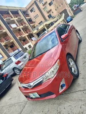 Toyota Camry 2014 Red