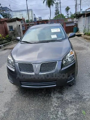 Pontiac Vibe 2010 Gray