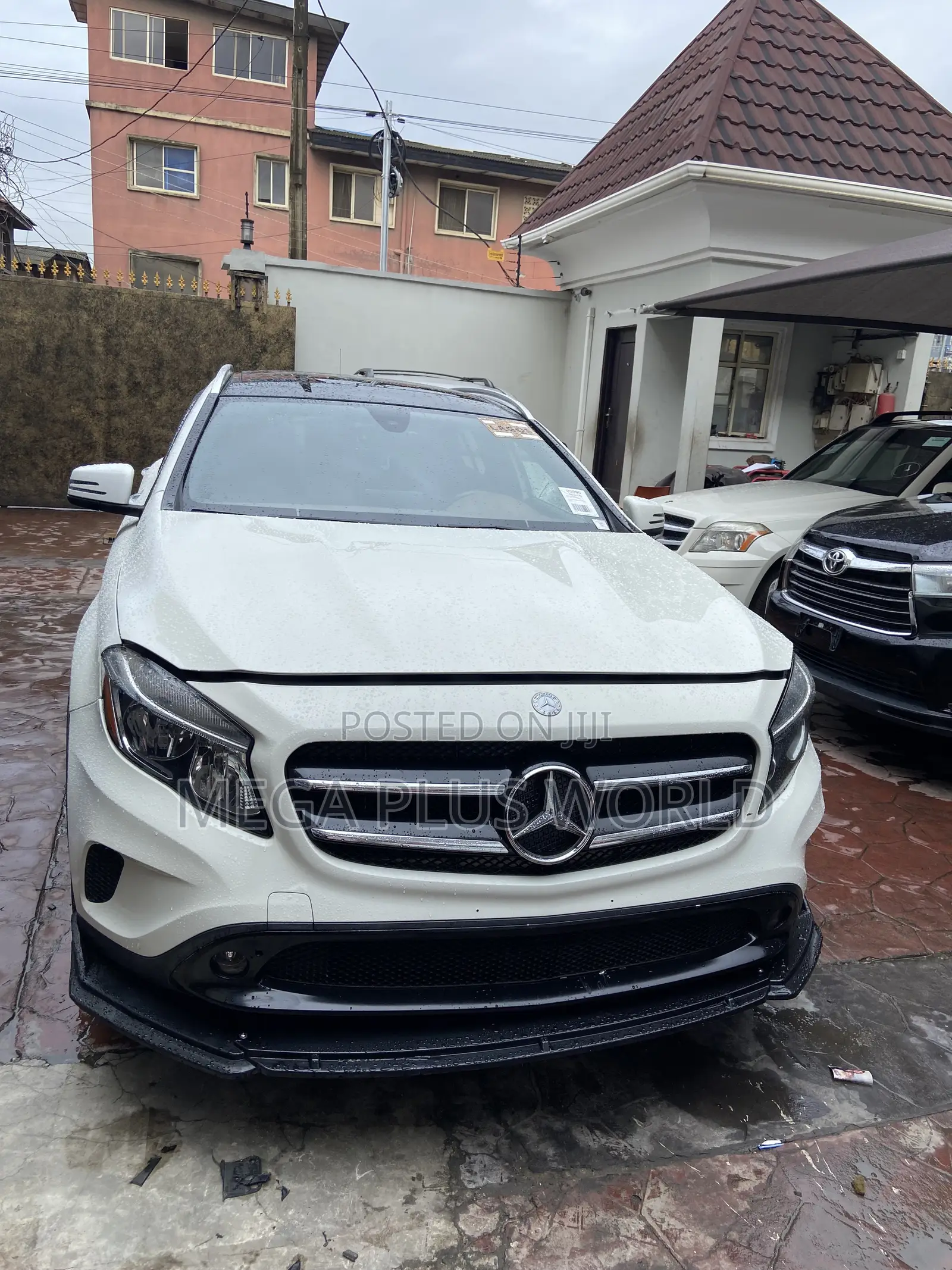 Mercedes-Benz GLA 250 2016 White