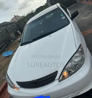 Toyota Camry 2005 White
