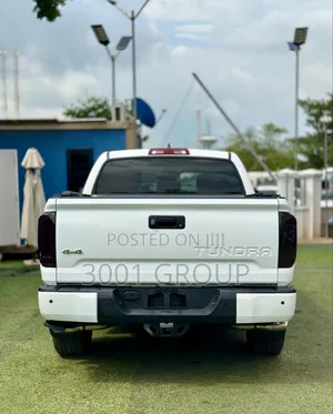 Toyota Tundra 2020 White