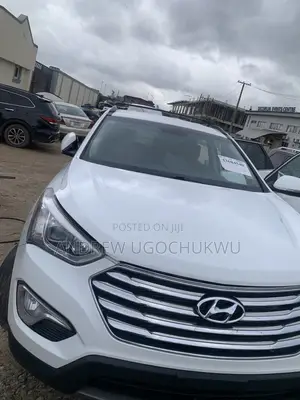 Hyundai Santa Fe 2014 White