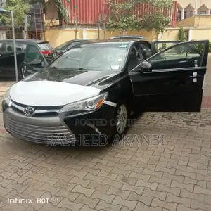 Toyota Camry 2016 Black