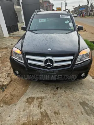 Mercedes-Benz GLK-Class 350 2011 Black