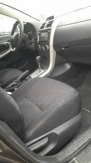 Toyota Corolla 2013 Gray