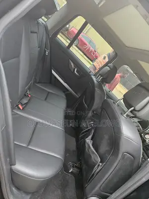 Mercedes-Benz GLK-Class 350 2011 Black