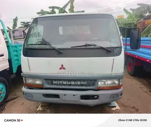 Mitsubishi Counter Pickup Diesel Engine Capacity 4d34/ 6 Tires 6 Boat