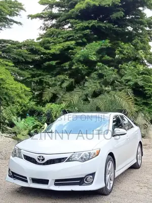 Toyota Camry 2013 White