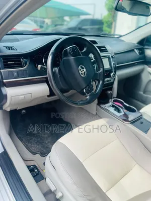 Toyota Camry 2014 Silver