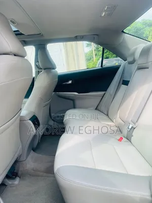 Toyota Camry 2014 Silver
