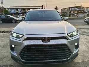 Toyota Highlander 2024 Gray