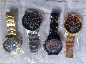 New Simple and Fashionable Luxury Men's and Women's Quartz Watch