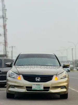 Honda Accord 2009 Gold