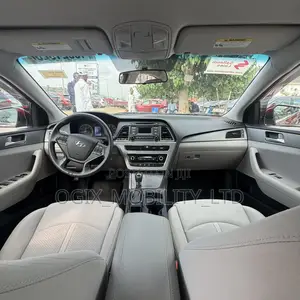 Hyundai Sonata 2015 Red