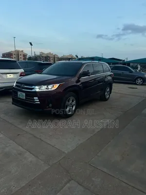 Toyota Highlander 2016 Red