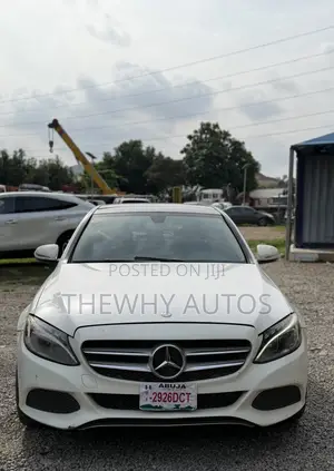 Mercedes-Benz C300 Sport 4dr RWD Sedan (2.0L 4cyl 7A) 2015 White