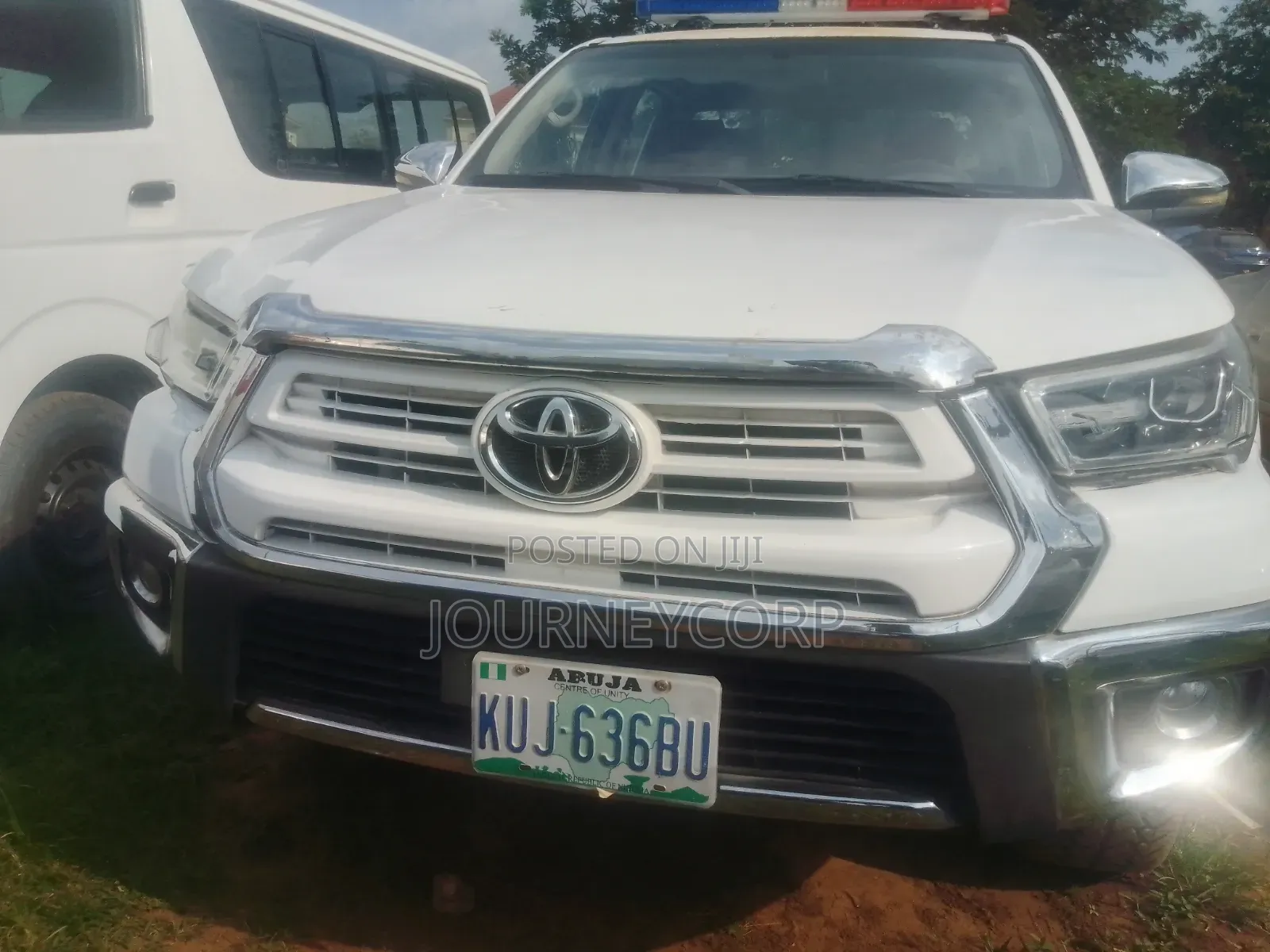 Toyota Hilux 2020 White