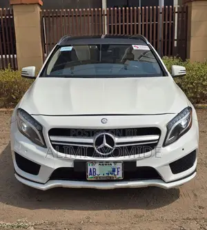 Mercedes-Benz GLA 250 2016 White