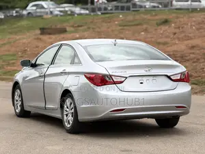 Hyundai Sonata 2011 Silver