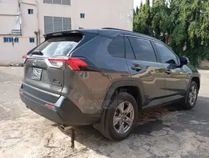 Toyota RAV4 2024 Gray