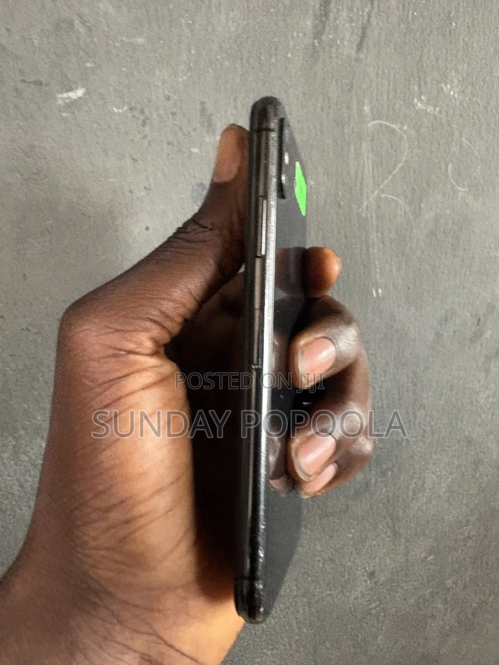 Apple iPhone X 64 GB Black
