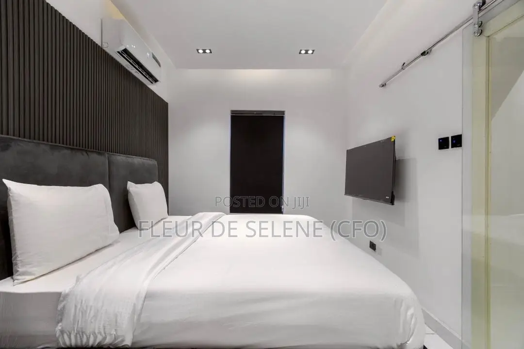 Luxurious Four Bedroom Duplex