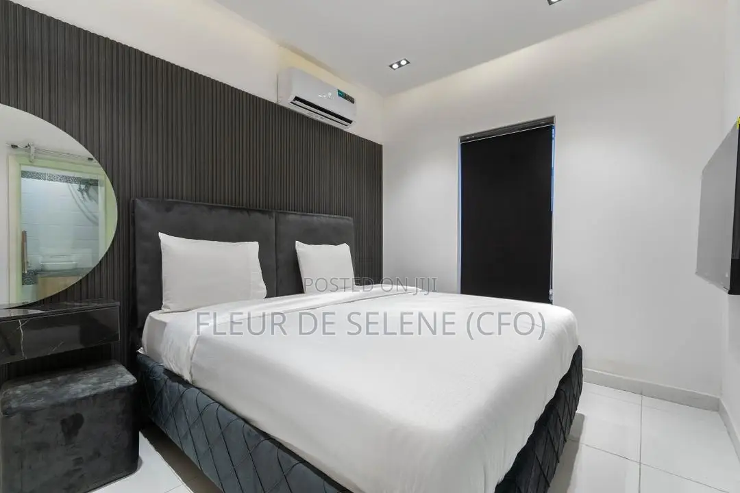 Luxurious Four Bedroom Duplex