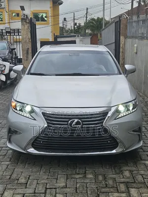 Lexus ES 2016 Silver