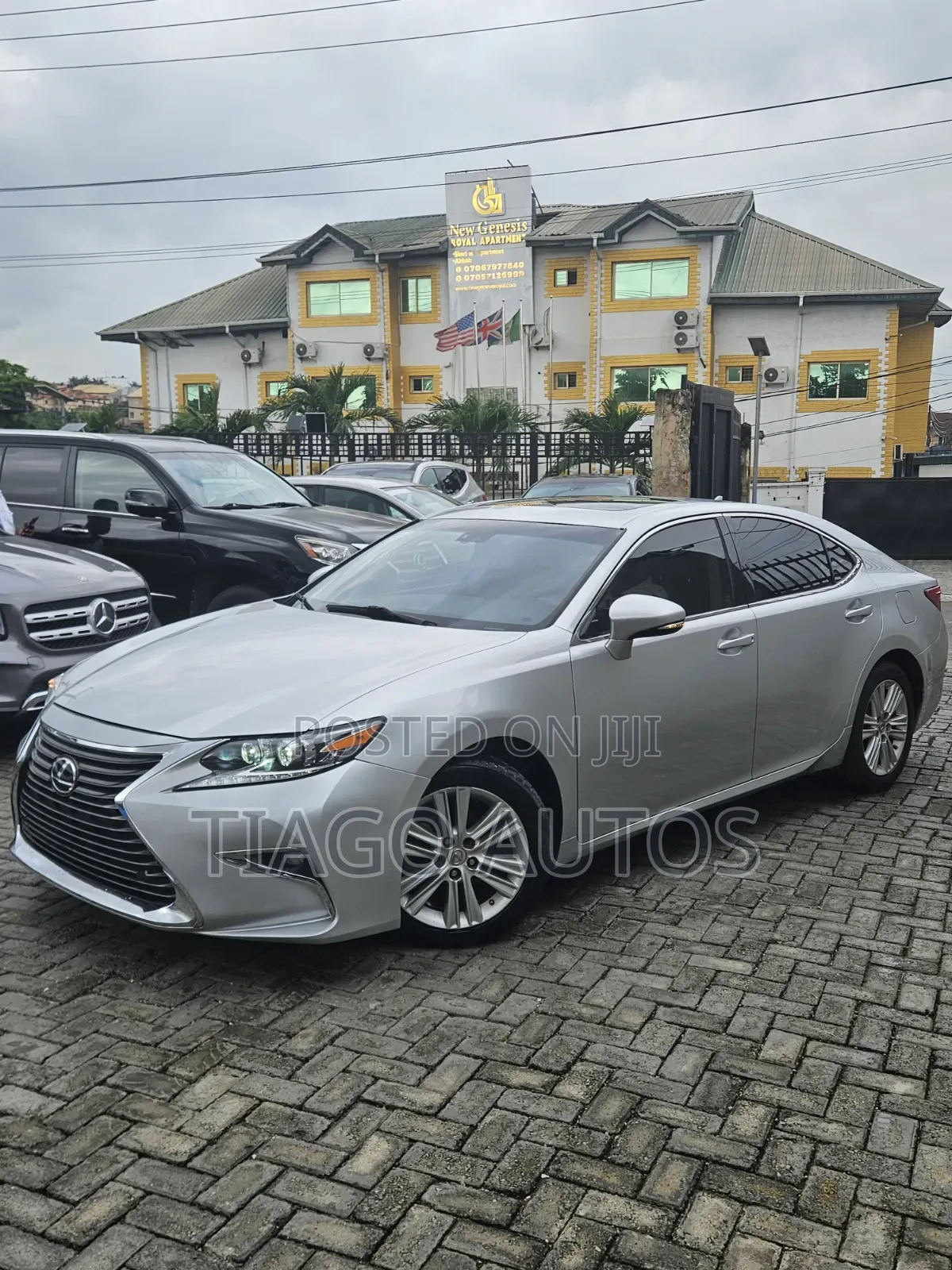 Lexus ES 2016 Silver