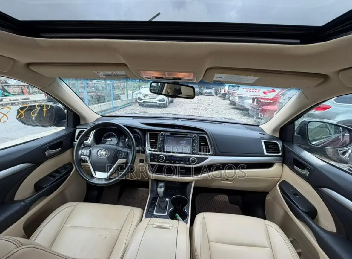Toyota Highlander 2015