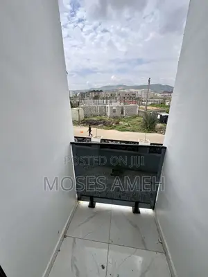3bdrm Block of Flats in Jahi for rent