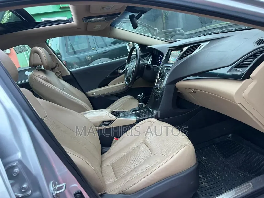 Hyundai Azera 2014 Silver