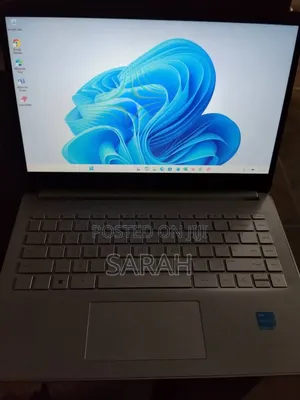 New Laptop HP 14S 4GB Intel SSD 500GB