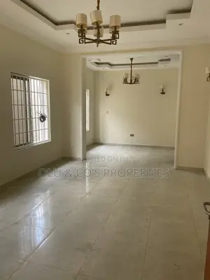 2bdrm Block of Flats in Wuse for rent