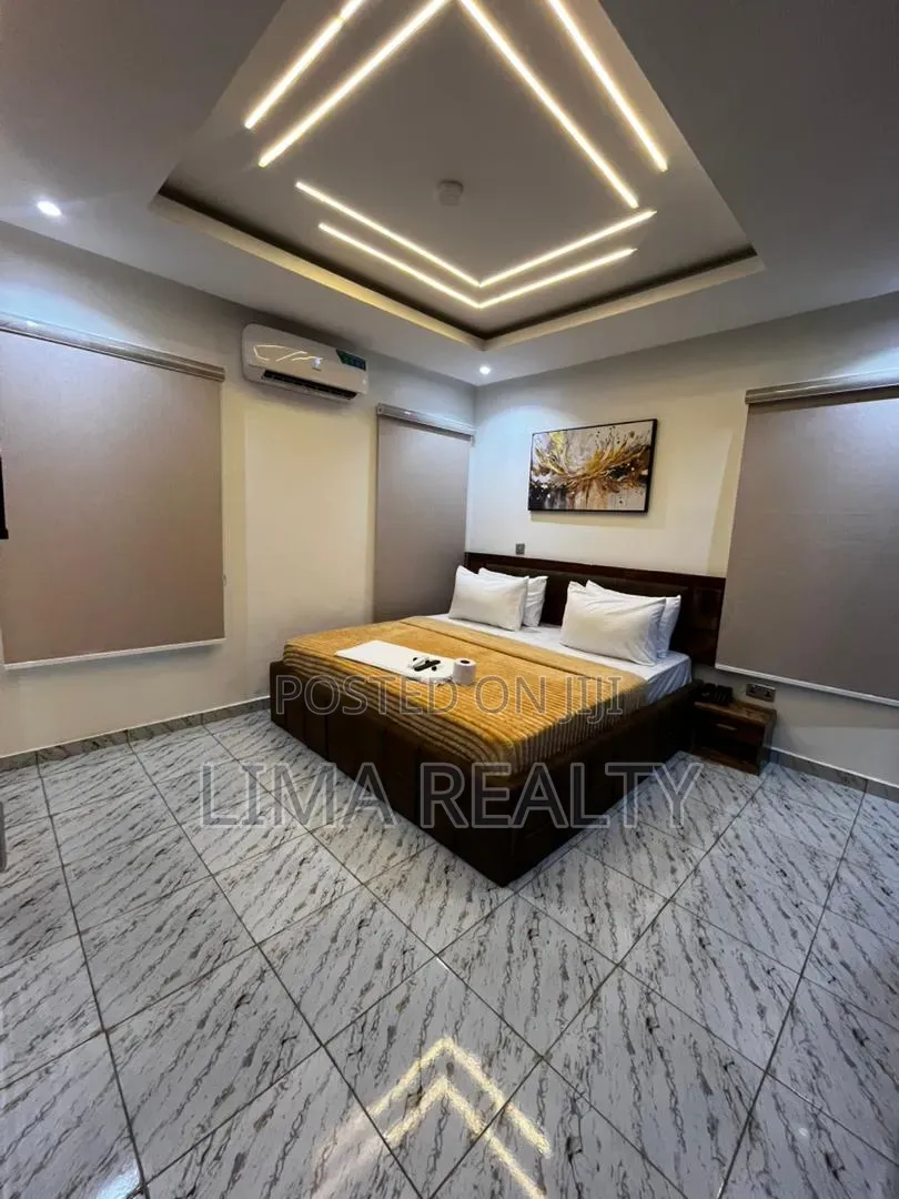 2 Bed With Swimming Pool Ikeja