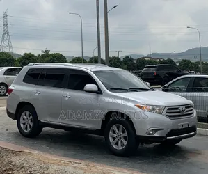 Toyota Highlander 2013 Silver