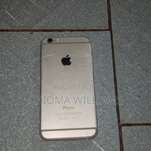 Apple iPhone 6 16 GB Silver