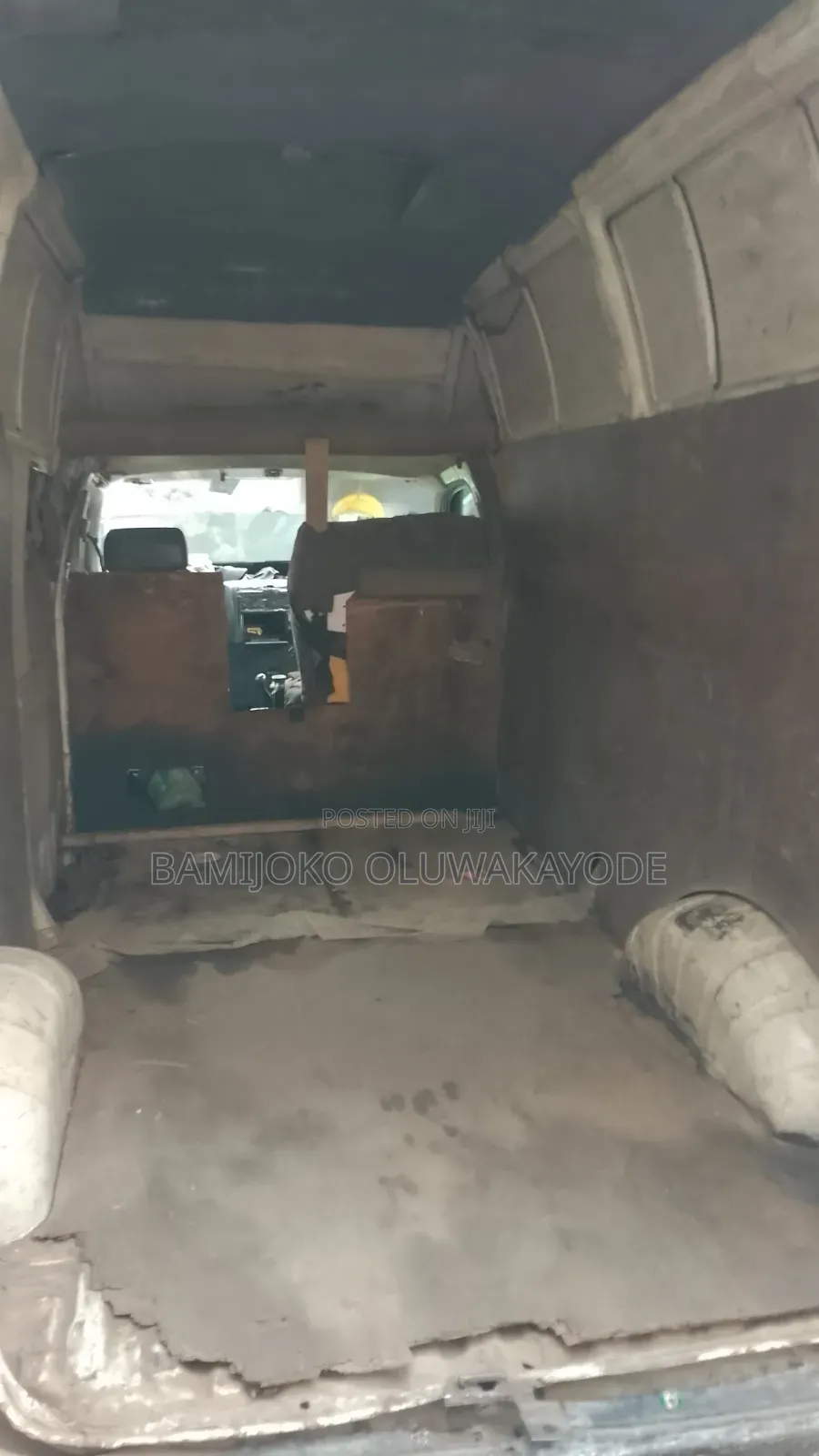 Toyota HiAce 2007 White