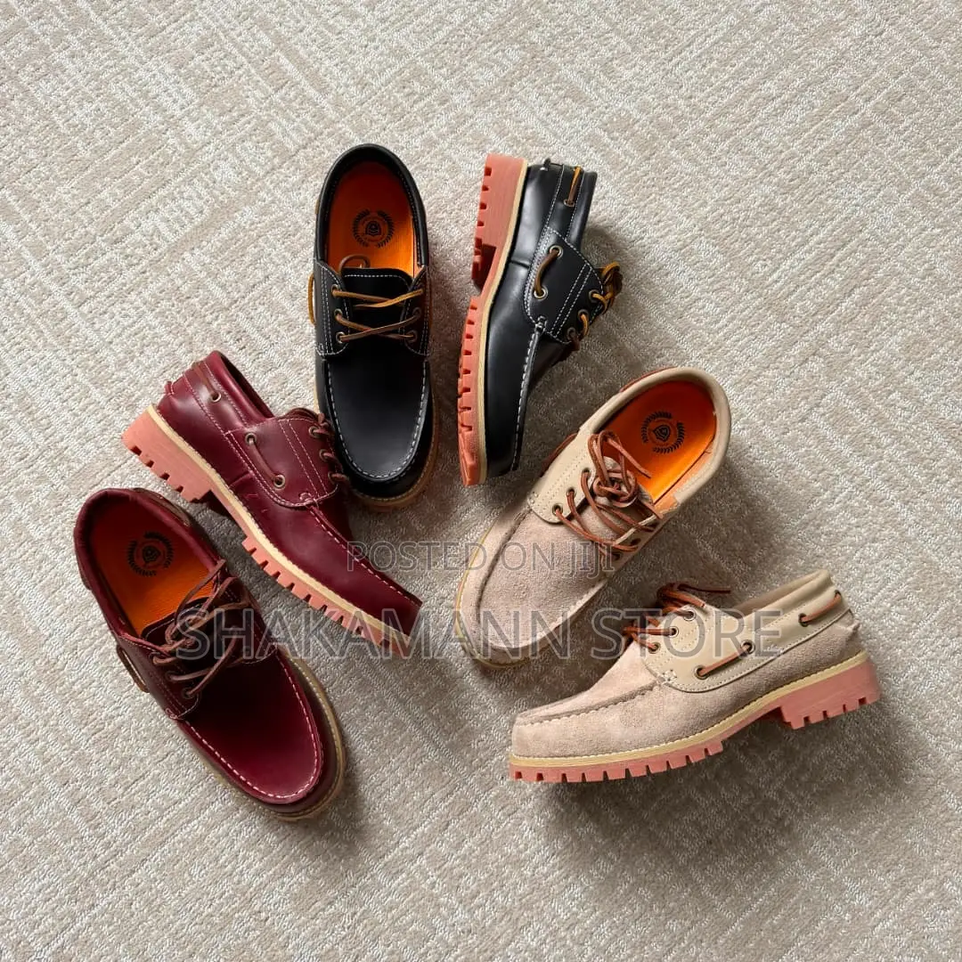 The Authentic 3-Eye Lug Boat Shoes in Lime Washed Cement
