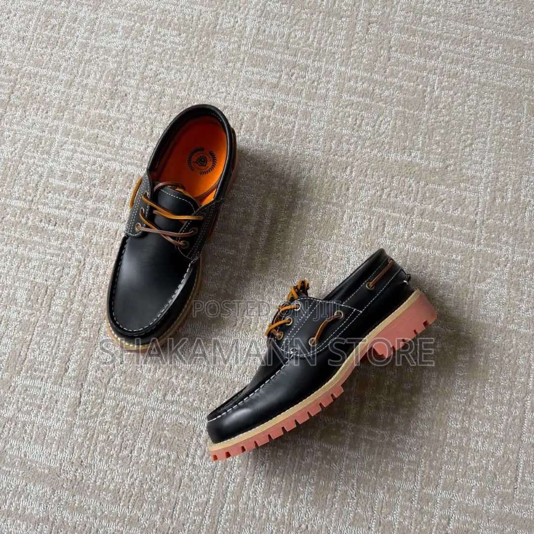 The Authentic 3-Eye Lug Boat Shoes in Lime Washed Cement