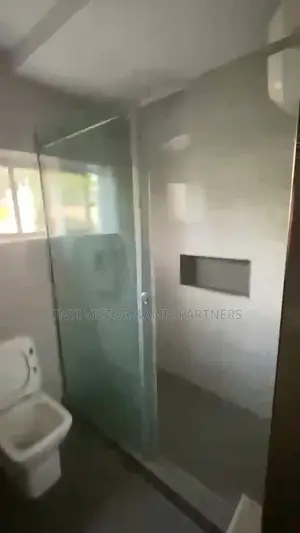 4bdrm Duplex in Wuse 2 for rent