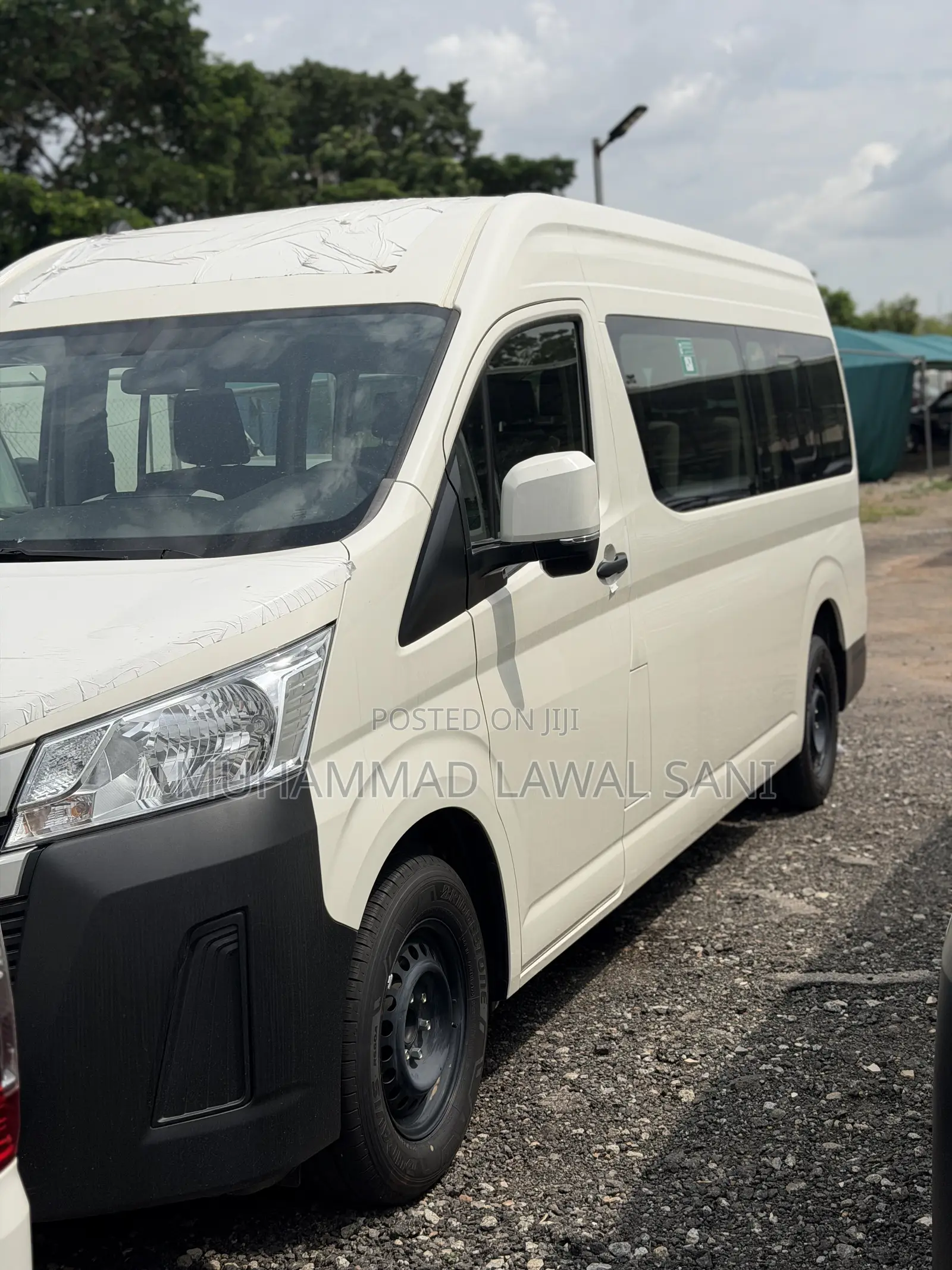 Toyota HiAce 2025 White