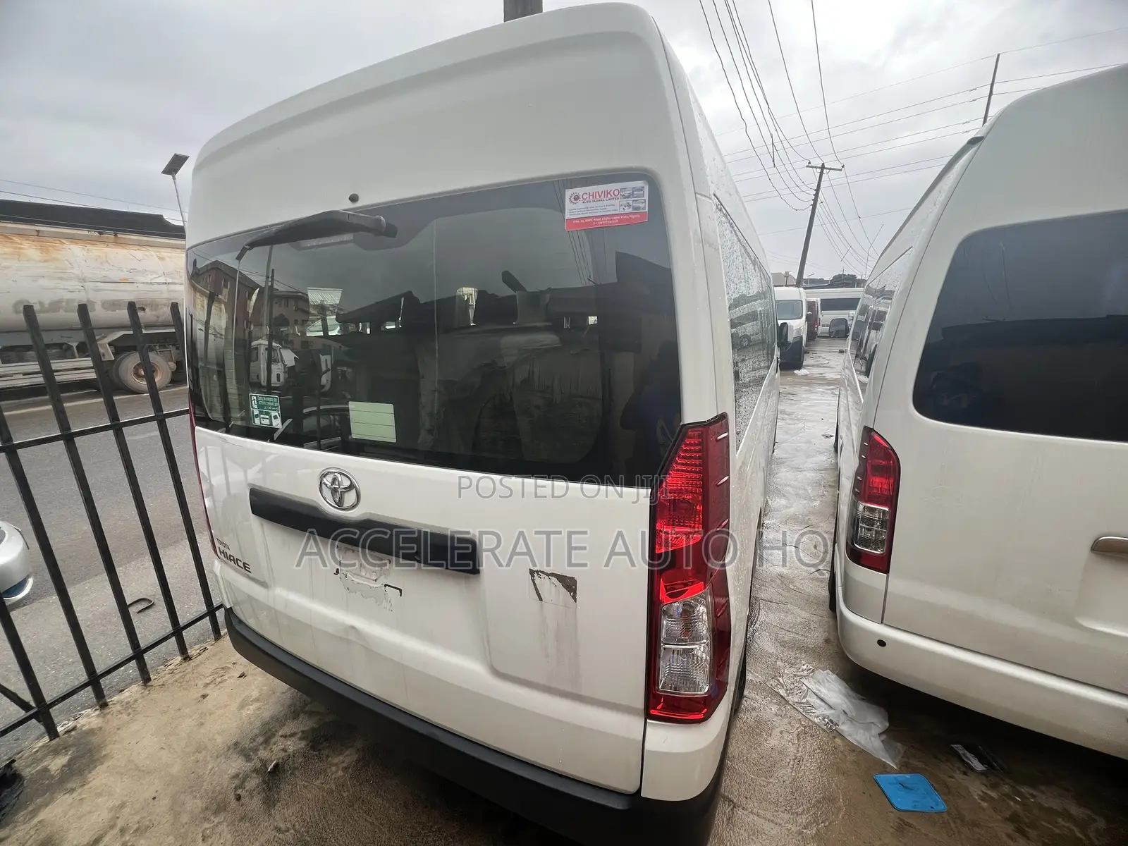 Toyota HiAce 2020 White
