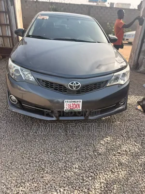 Toyota Camry 2013 Gray