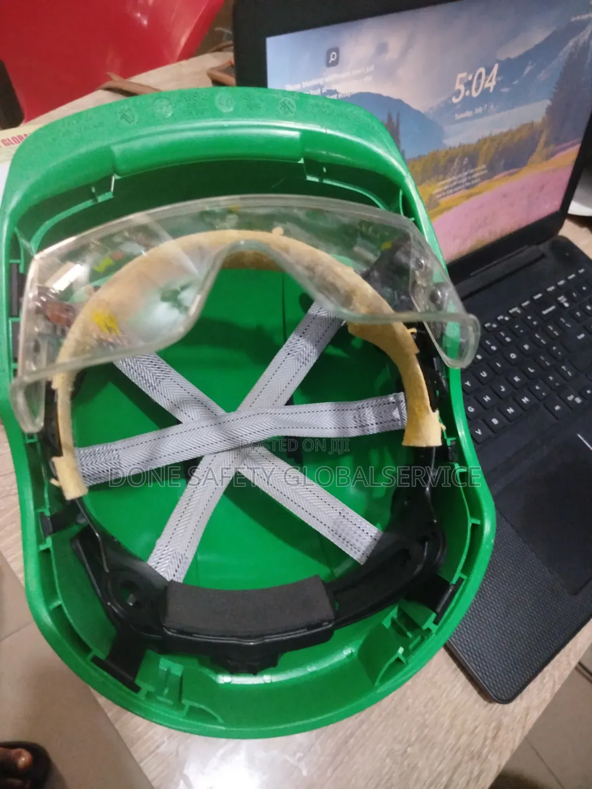 Total Helmet