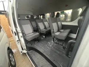 Toyota HiAce 2020 White
