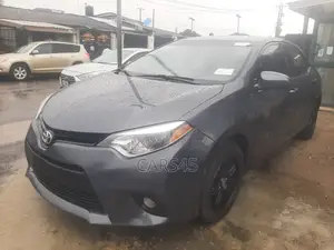 Toyota Corolla 2015 Gray